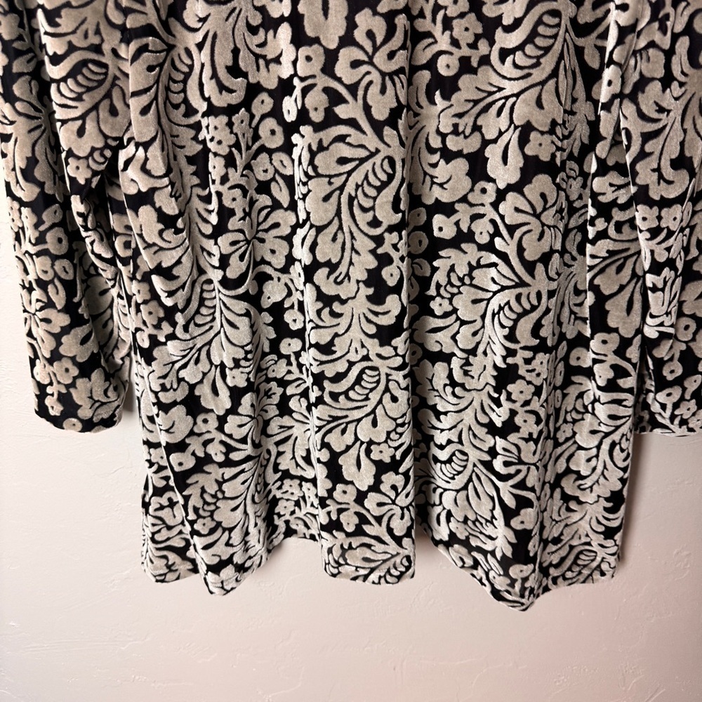 Ruby Rd velvet top - Picture 9 of 10